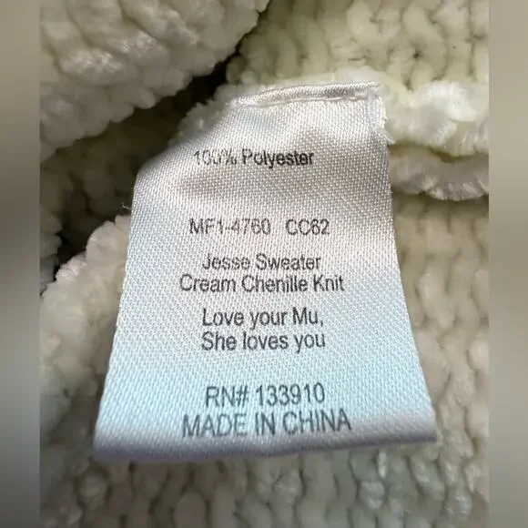 Show Me Your Mumu Oversized Jesse Sweater Cream Chenille Knit Size Small - Picture 11 of 12